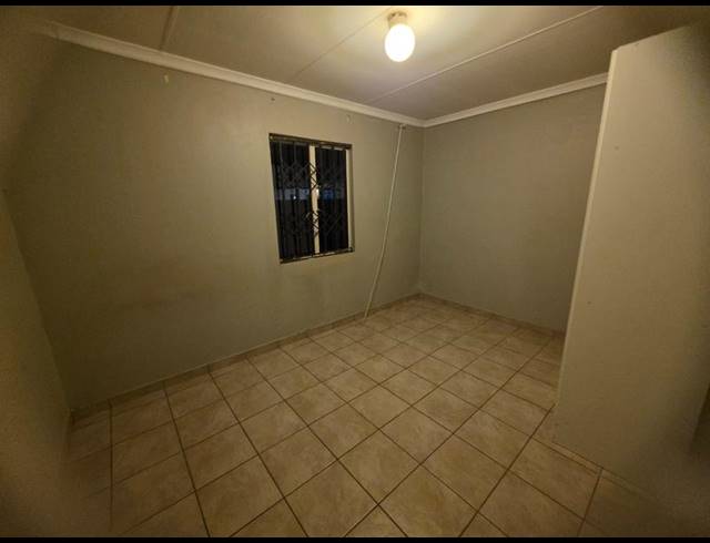 3 BEDROOM PROPERTY TO RENT IN WINDMILL PARK